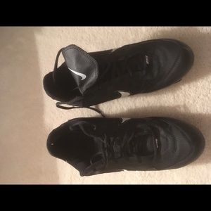 Women’s Nike sport cleats